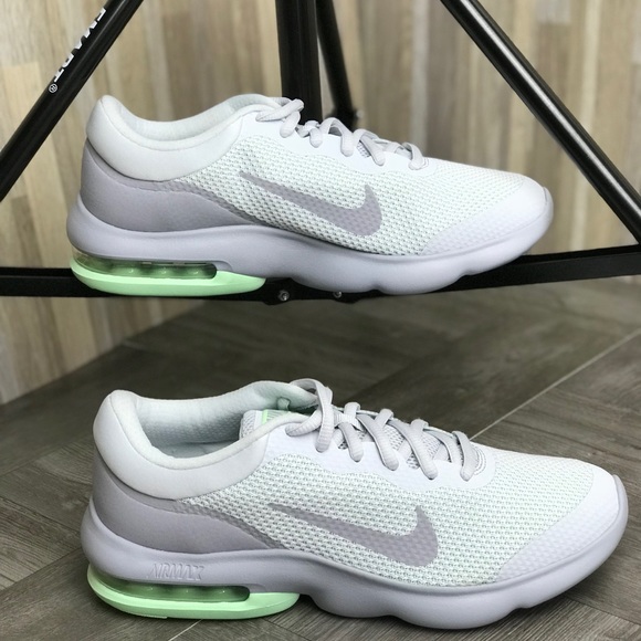 NWT Nike Air Max Advantage WMNS - Picture 4 of 6